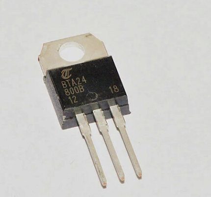 Сімістор BTA24-800B (800V 24A)